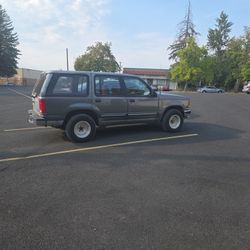 1991 Ford Explorer