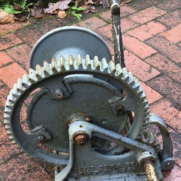 Antique Winch 1930’s David Dow & Sons Seattle,Wa Hand Crank Or Add