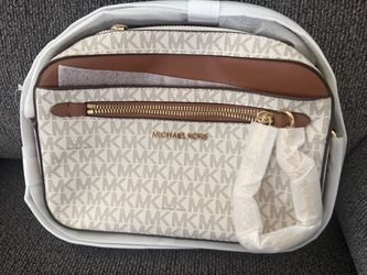 Michale Kors purse