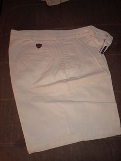 Like New Polo Shorts 🩳, Size 38, Pick Up Only.