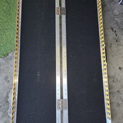 Wheelchair Ramp 4FT, Non-Slip Aluminum Ramps for Wheelchairs for Home, Handicap Wheelchair Ramps for Home Steps