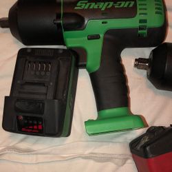 2-SNAPON 1/2 In IMPACT WRENCH 