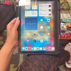 iPad 10 Th Generation  