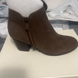 Boots Suede New 6.5