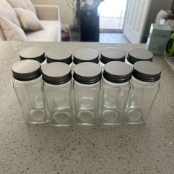 10 Pcs Glass Spice Jars with Lids (4 oz Glass Jars)