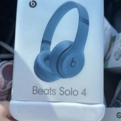 Beats Solo 4