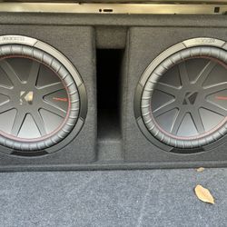     FULL BASS PACKAGE – Dual Kicker Comp R 1200W + Amp + Box + LC2i