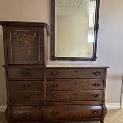 FREE Mahogany Dresser With Mirror 