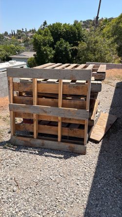 Free pallets