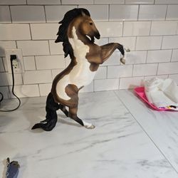 Horse Sculpture 