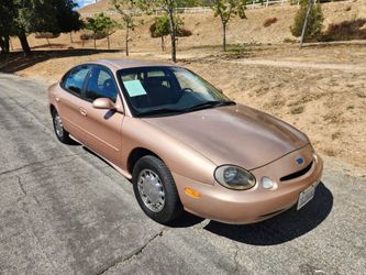 1996 Ford Taurus