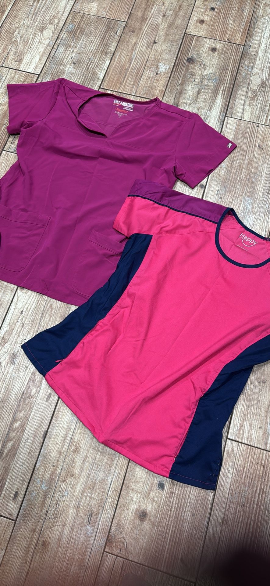 Work Uniform Scrub Tops Sz large