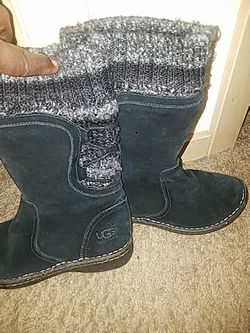 Ugh boots size 1