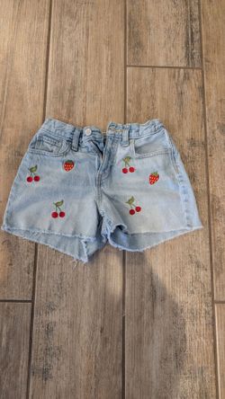 Girl old navy short size 12