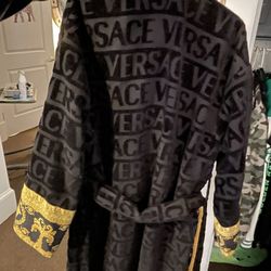 Versace robe