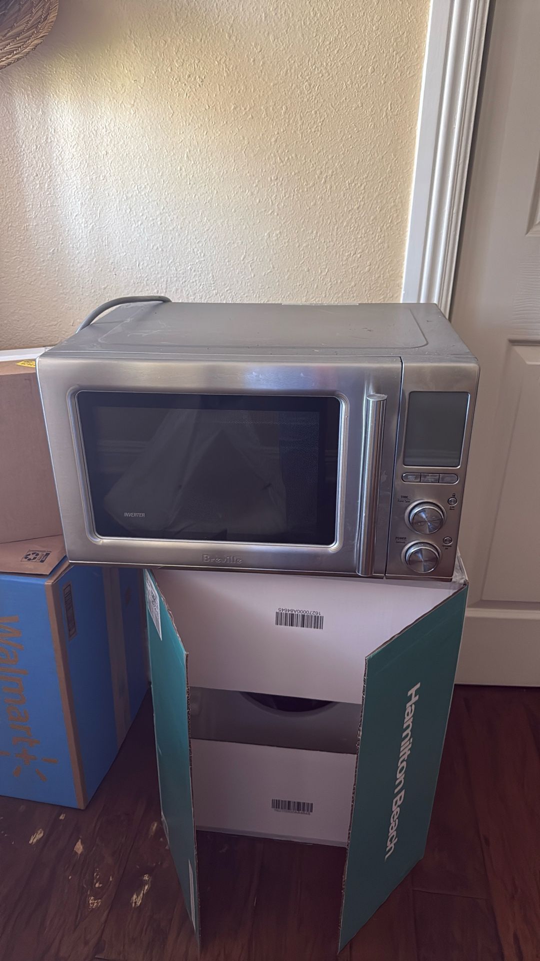 Microwave 