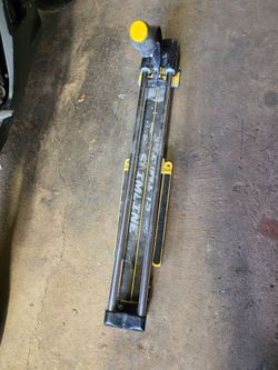 Tile cutter
