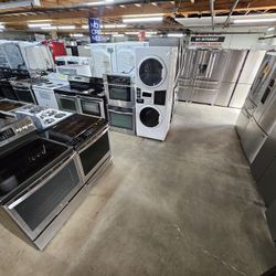Blow Out Sale Warehouse Full Of Nice Like Brand New Appliances Only 75for Financing 90day TO Pay Free Warranty 