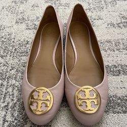 TORY BURCH Benton Reva Ballerina Flats Gold Logo Shoe 7.5