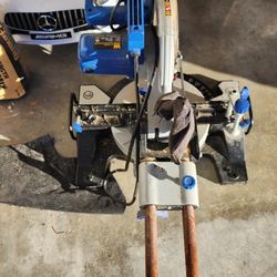 12 Sliding Compound Saw W Wen