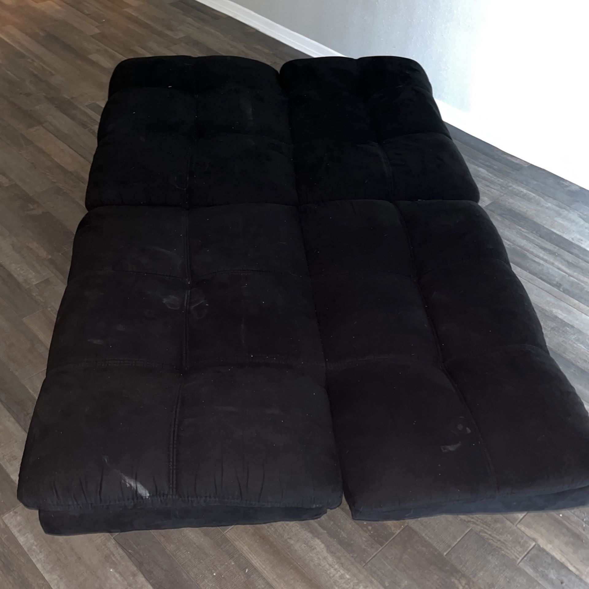 Futon for Sale in San Antonio, TX OfferUp