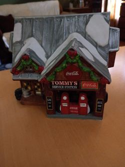Vintage Coca Cola "Tommy's Service Station" 1998 Retired