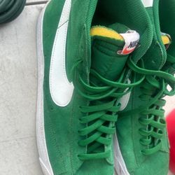 Nike Shoes 