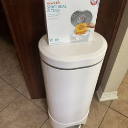 Diaper Genie 