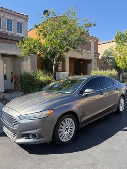 2013 Ford Fusion Hybrid