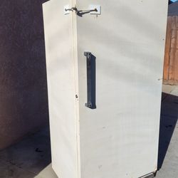 Deep Freezer. 