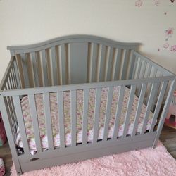 Baby Crib 