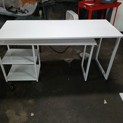 Desk And Desk Chair 60 Dollars 