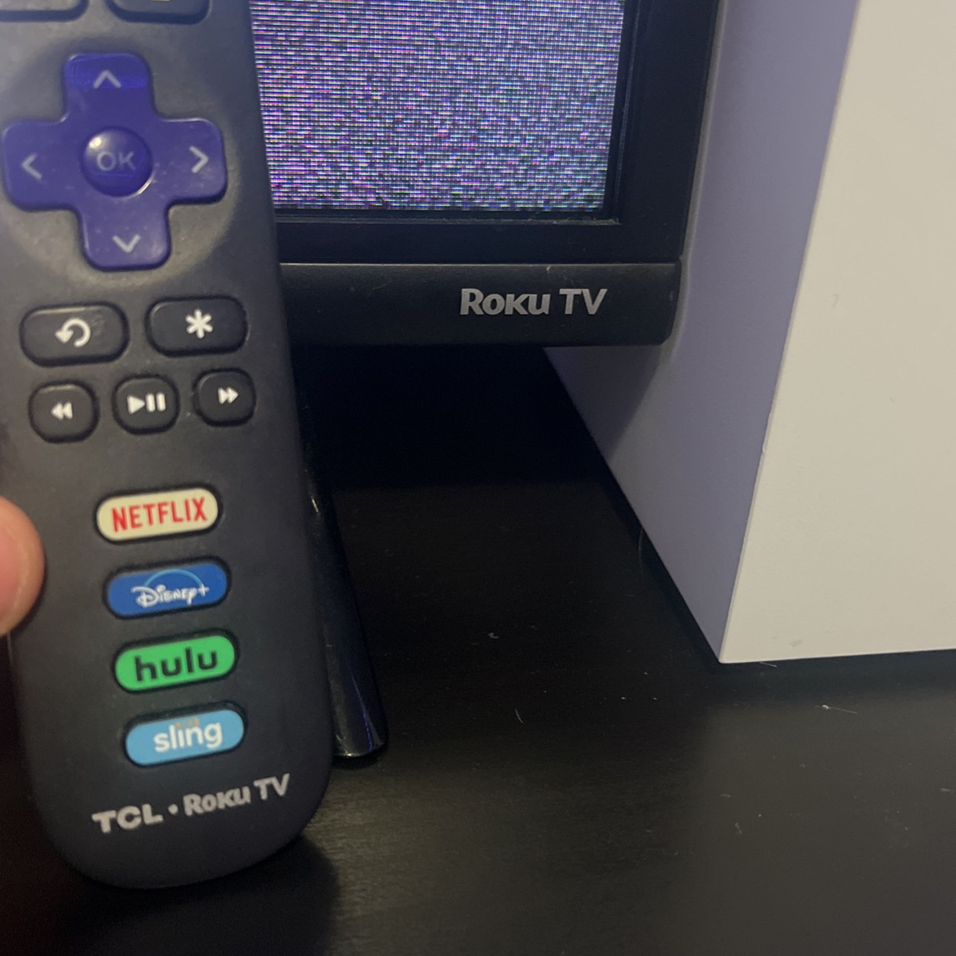 34 Inch Roku TV 60$