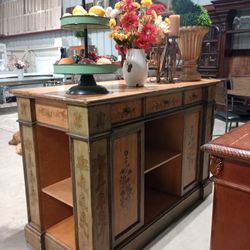 Kitchen Island / Coffee Bar / Wine Bar / Server