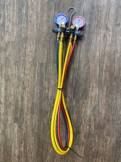 AC Manifold Gauge Set with Hoses