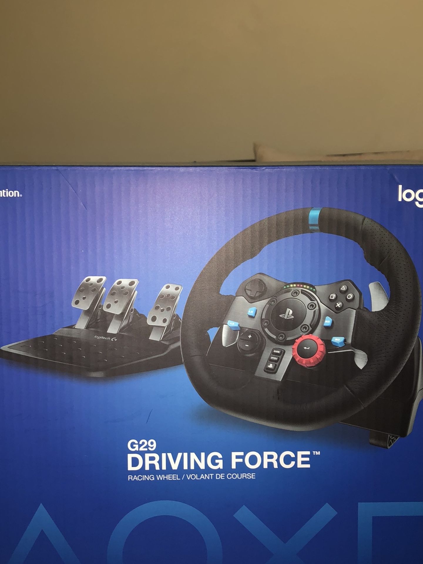 Logitech G29. Ps4/PC Steering Wheel. BRAND NEW