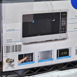 Avanti Microwave 4 Available 