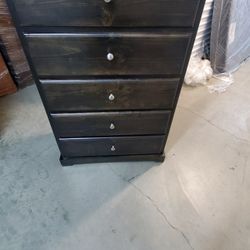 Chest With 5 Drawers 220