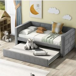 Trundle Bed & Mattress