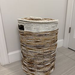 Laundry basket