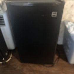 Small Refrigerator With Mini Freezer Section