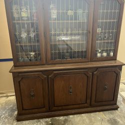 Beautiful Antique China Hutch 