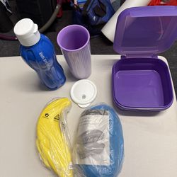 5 pc. Breakfast/lunch Tupperware container set