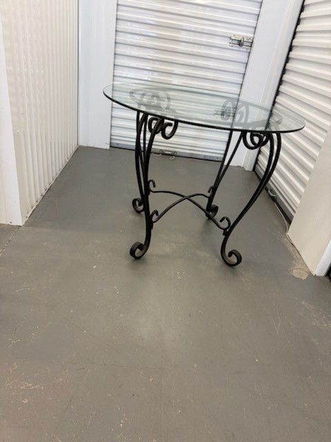 Glass Round Table