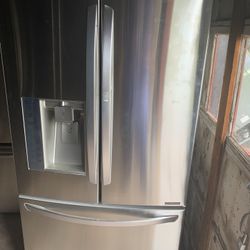 Neveras Tres Puertas Statill 36/67