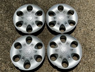 Set of 4 2000-2004 Toyota Tacoma/Tundra/Sequoia OEM wheel center caps