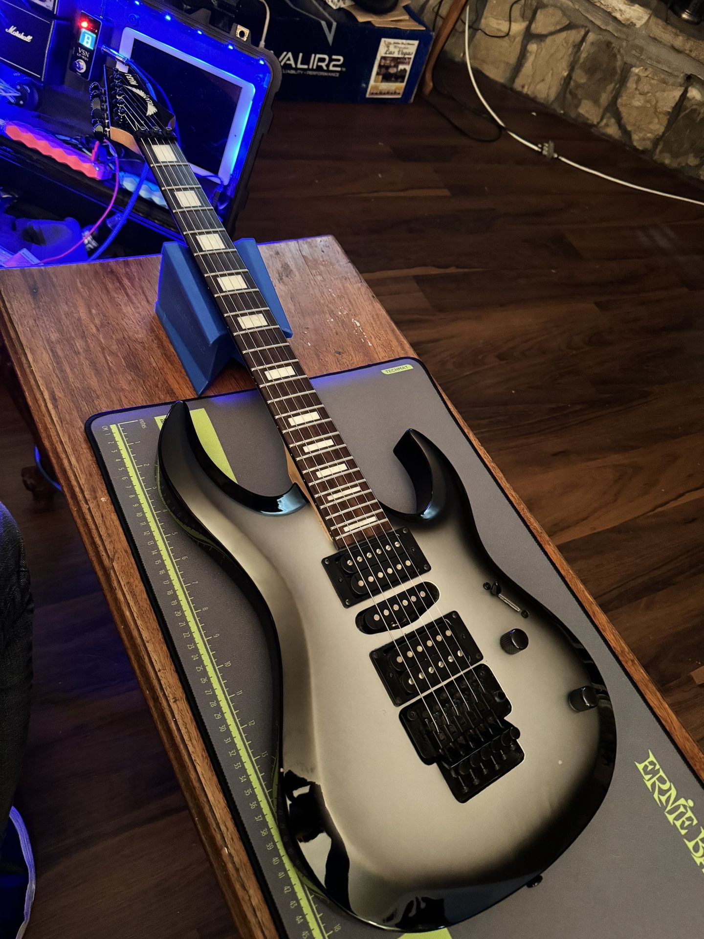 Dean Michael Batio MAB3 Silver Burst Autograph Signed