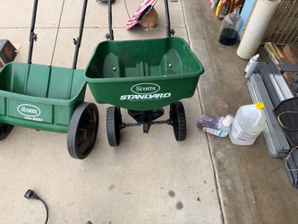 Scott’s spreader I have 2 available $25