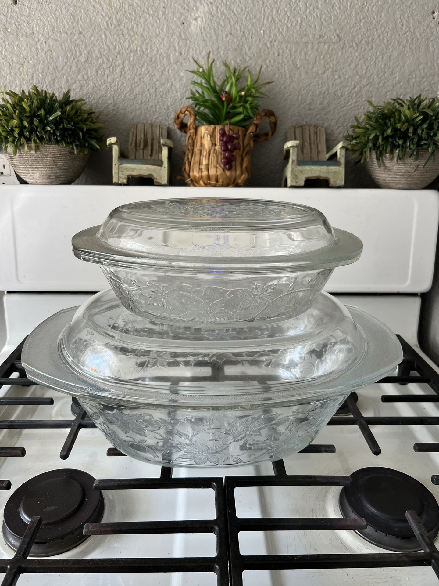 Princess House Dos Paveras O Recipientes Para Ensaladas De Fantasia. Grande Y Mediana.