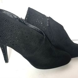 Jones New York Stud covered Suede Leather Boots size 8